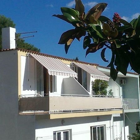 Apartmani Carevic Башка-Вода Экстерьер фото