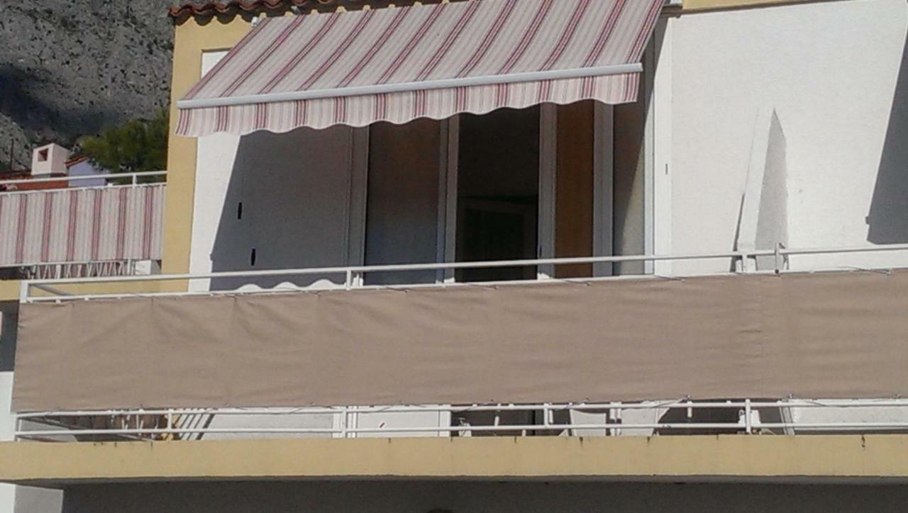Apartmani Carevic Башка-Вода Экстерьер фото